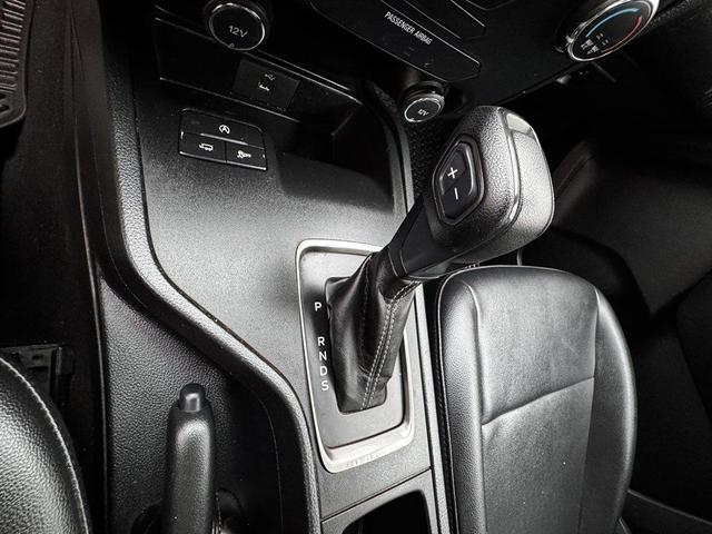 Photo of 2021 White Ford Ranger