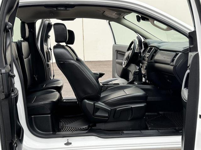 Photo of 2021 White Ford Ranger