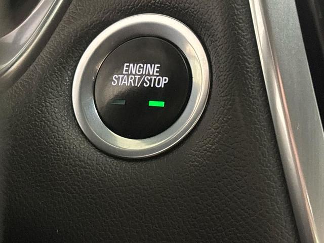 Photo of 2023 Northsky Blue Metallic Chevrolet Traverse