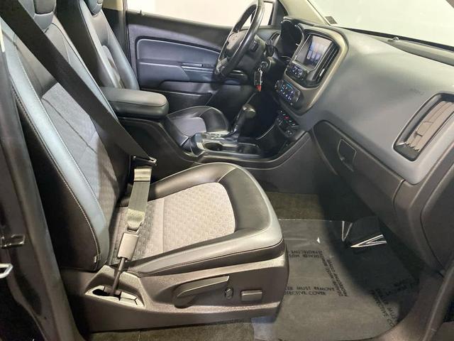 Photo of 2017 Black Chevrolet Colorado