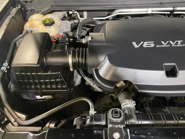 Photo of 2017 Black Chevrolet Colorado