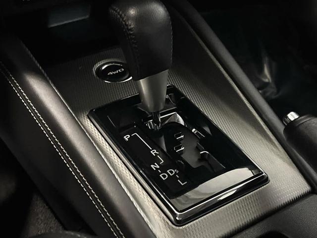 Photo of 2018 Diamond White Pearl Mitsubishi Outlander Sport