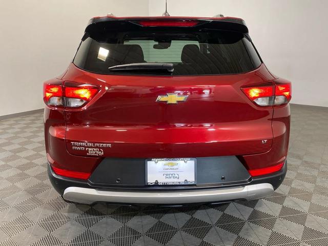 Photo of 2022 Crimson Metallic Chevrolet Trailblazer