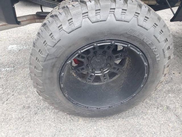 Photo of 2006 Black Ford F-250