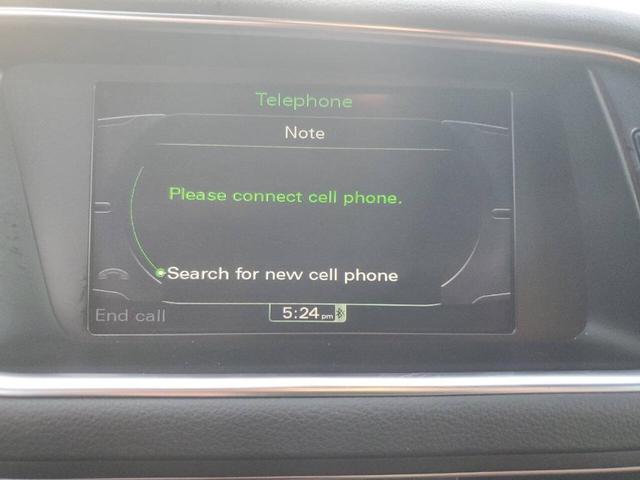 Photo of 2010 White Audi Q5