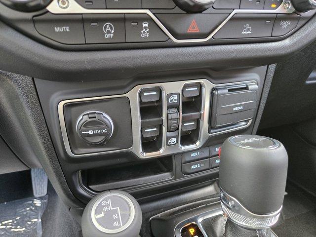 Photo of 2025 Mojito! Clearcoat Jeep Gladiator