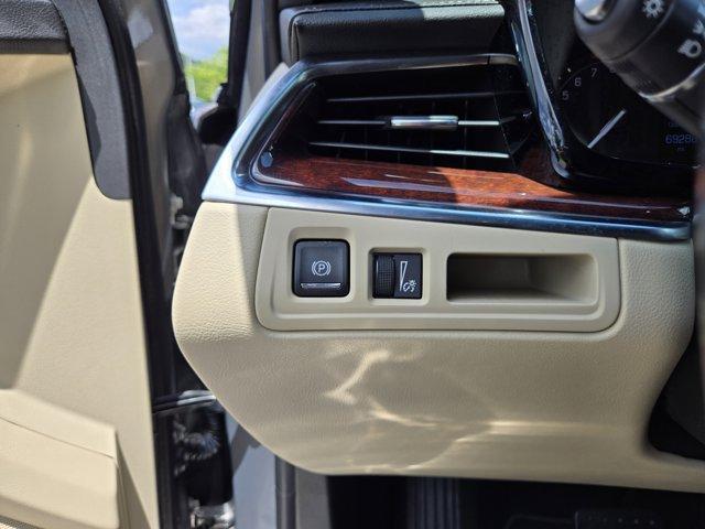 Photo of 2018 Bronze Dune Metallic Cadillac XT5