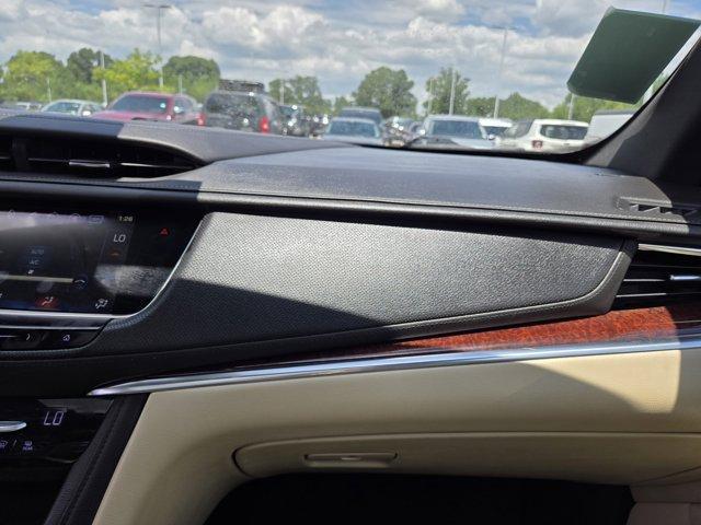 Photo of 2018 Bronze Dune Metallic Cadillac XT5