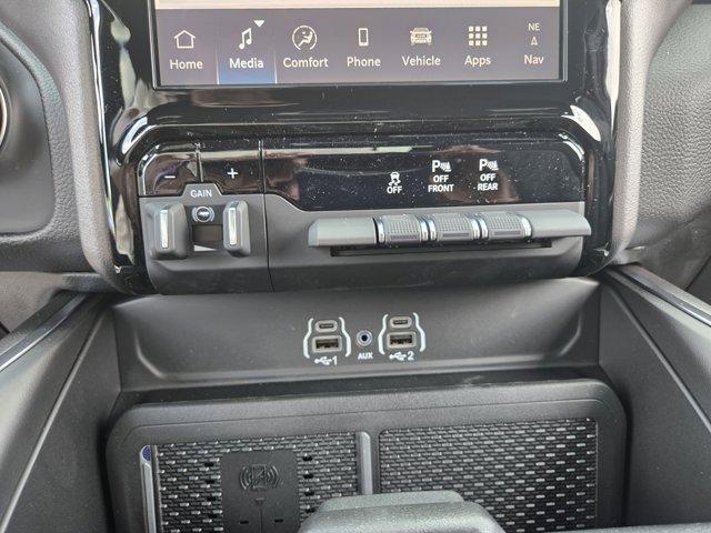 Photo of 2026 Bright White Clearcoat RAM 1500