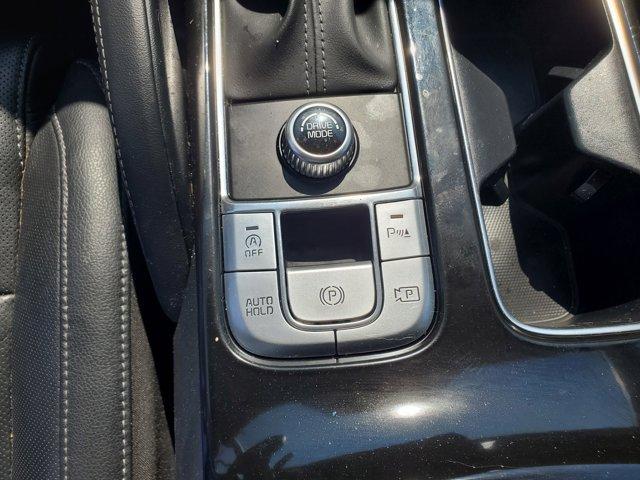 Photo of 2023 Ebony Black Kia Telluride