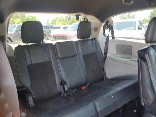 Photo of 2020 White Knuckle Clearcoat Dodge Grand Caravan