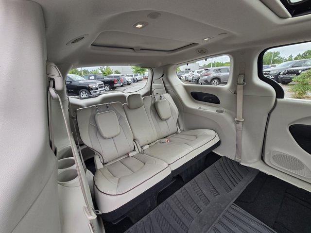 Photo of 2017 Jazz Blue Pearlcoat Chrysler Pacifica