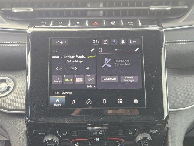 Photo of 2024 Diamond Black Jeep Grand Cherokee L