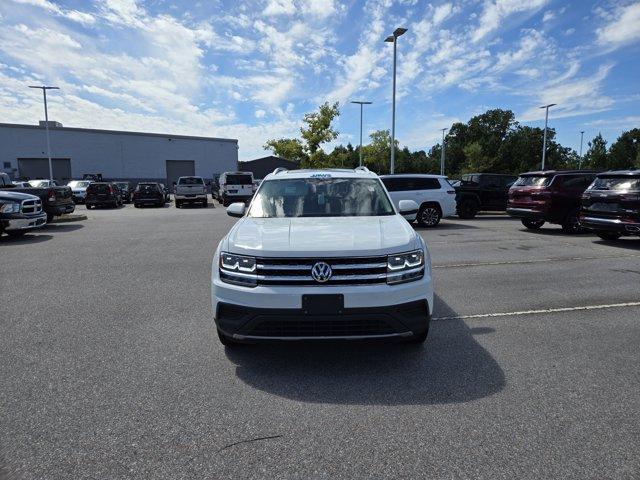 Photo of 2018 Pure White Volkswagen Atlas