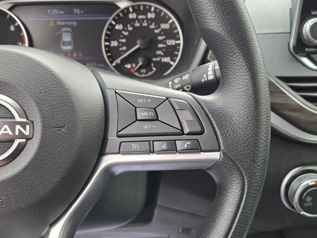 Photo of 2024 Gun Metallic Nissan Altima