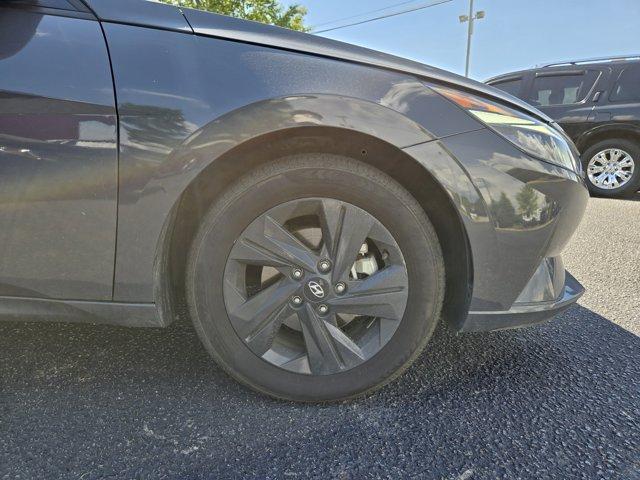 Photo of 2023 Gray Hyundai ELANTRA HEV