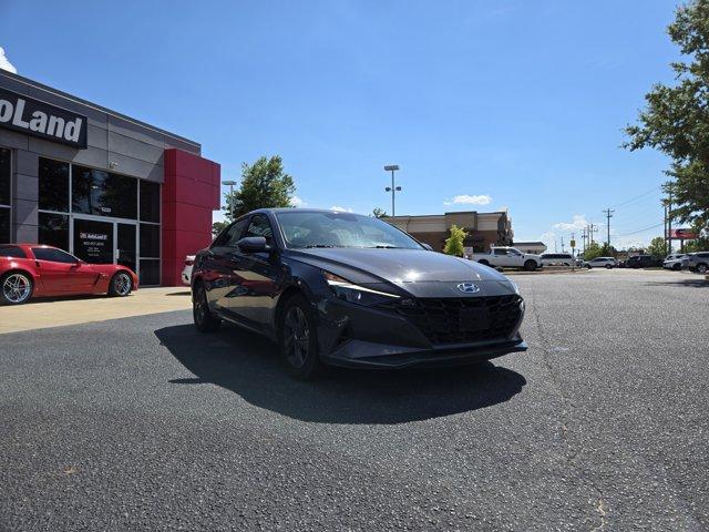 Photo of 2023 Gray Hyundai ELANTRA HEV