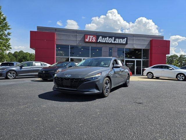Photo of 2023 Gray Hyundai ELANTRA HEV