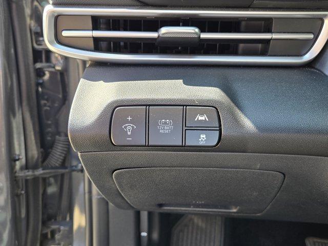 Photo of 2023 Gray Hyundai ELANTRA HEV