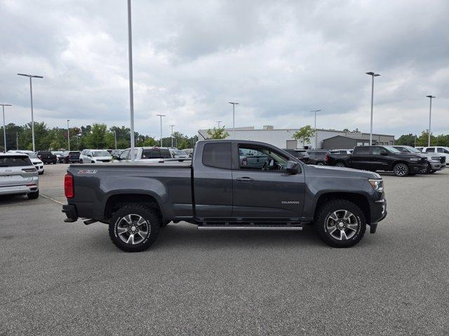 Photo of 2016 Cyber Gray Metallic Chevrolet Colorado