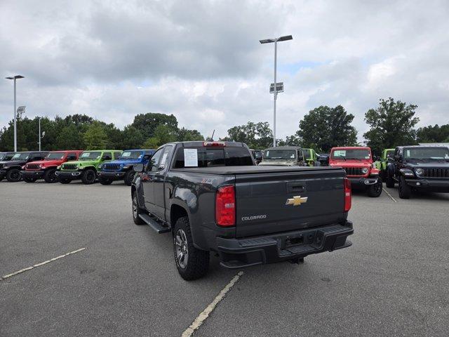 Photo of 2016 Cyber Gray Metallic Chevrolet Colorado
