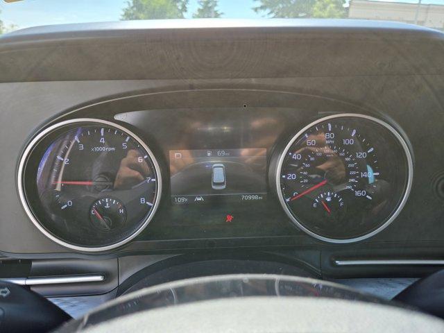 Photo of 2023 Deep Chroma Blue Kia Carnival