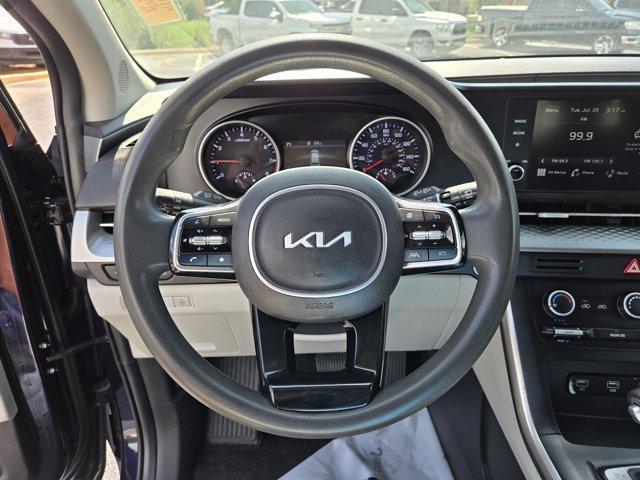 Photo of 2023 Deep Chroma Blue Kia Carnival