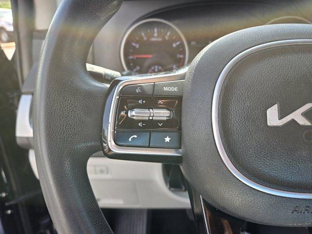 Photo of 2023 Deep Chroma Blue Kia Carnival