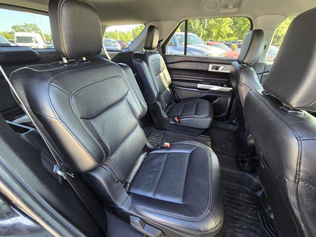 Photo of 2022 Black Ford Explorer