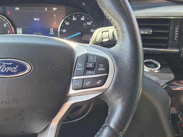 Photo of 2022 Black Ford Explorer