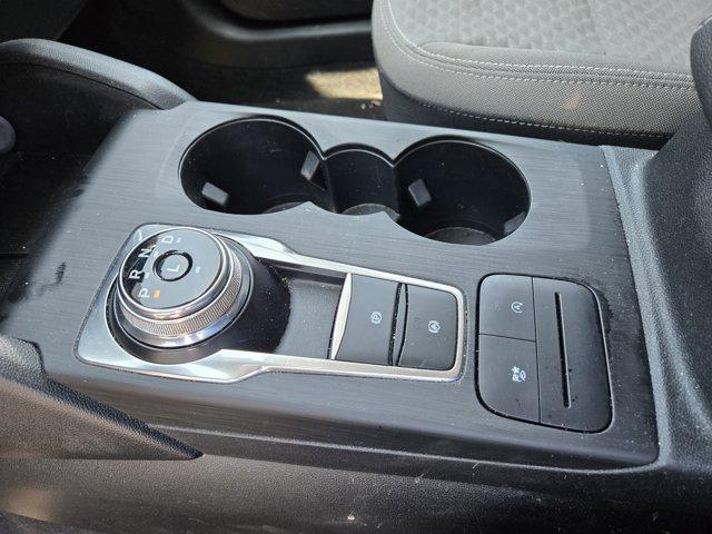 Photo of 2021 White Ford Escape