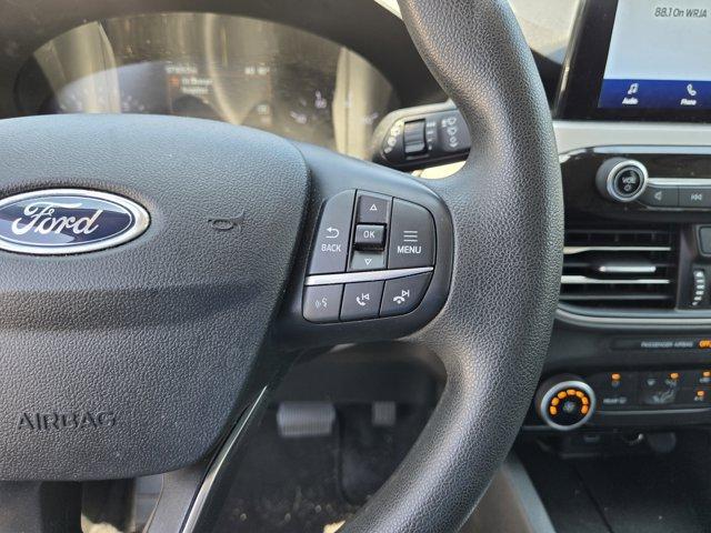 Photo of 2021 White Ford Escape
