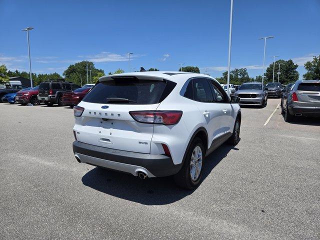 Photo of 2021 White Ford Escape