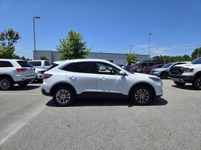 Photo of 2021 White Ford Escape