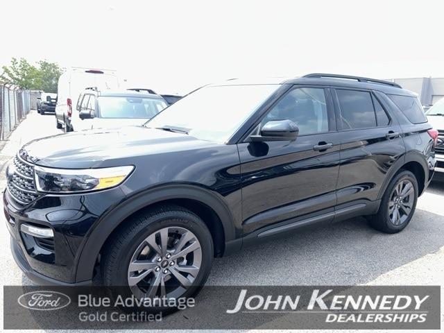 Photo of 2022 AGATE BLACK METALLIC Ford Explorer