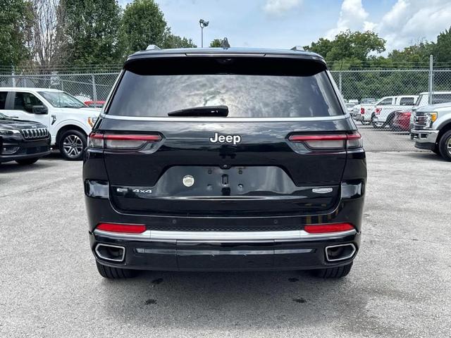 Photo of 2021 Diamond Black Jeep Grand Cherokee L