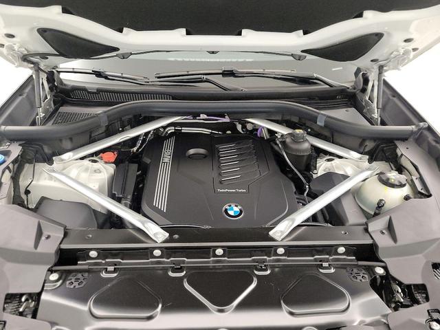 Photo of 2021 White BMW X5