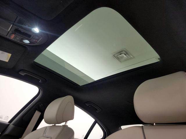 Photo of 2023 Black Genesis G70
