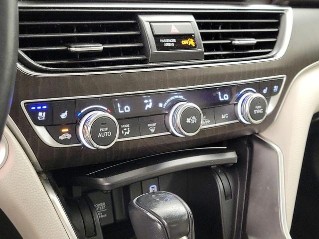 Photo of 2018 Red Honda Accord