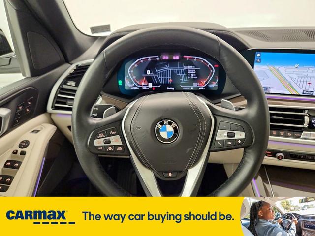 Photo of 2022 White BMW X5