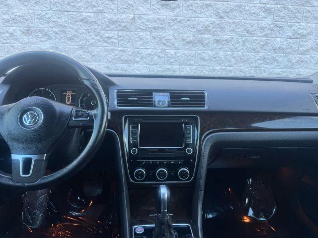Photo of 2015 White Volkswagen Passat