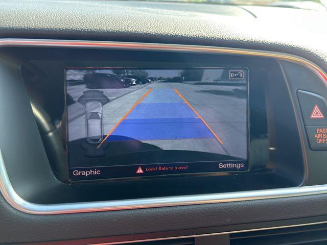Photo of 2015 Daytona Gray Pearl Audi Q5