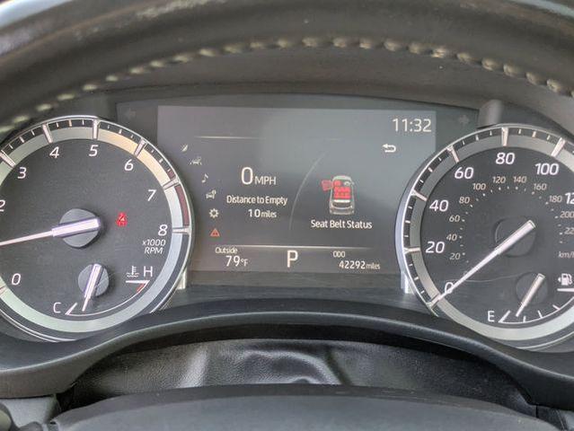 Photo of 2022 Wind Chill Pearl Toyota Highlander