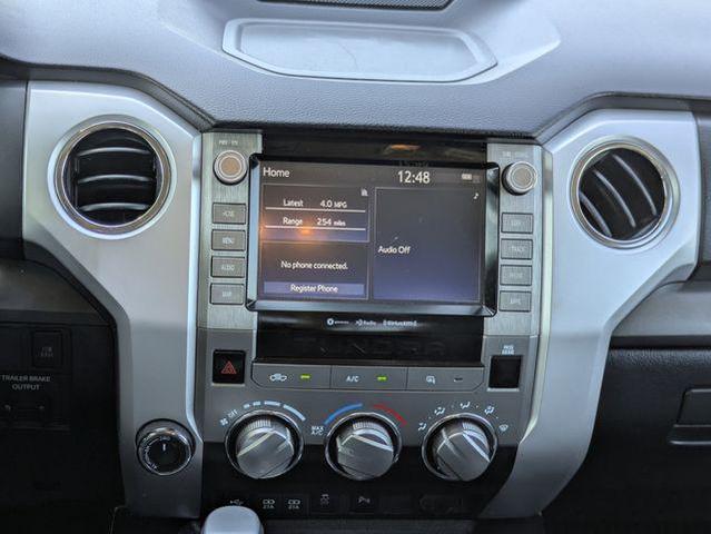 Photo of 2021 Super White Toyota Tundra