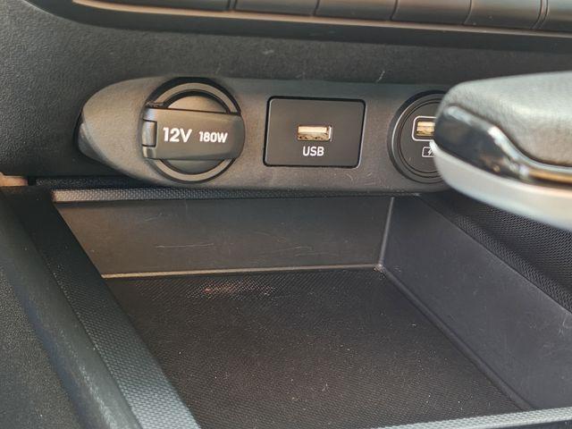 Photo of 2023 Gray Hyundai ELANTRA