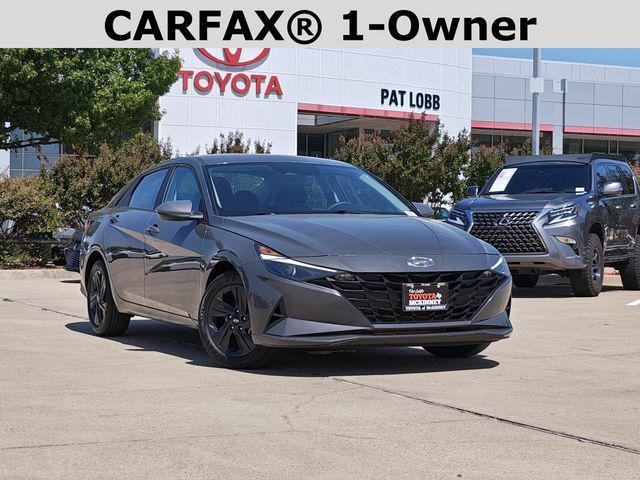 Photo of 2023 Gray Hyundai ELANTRA