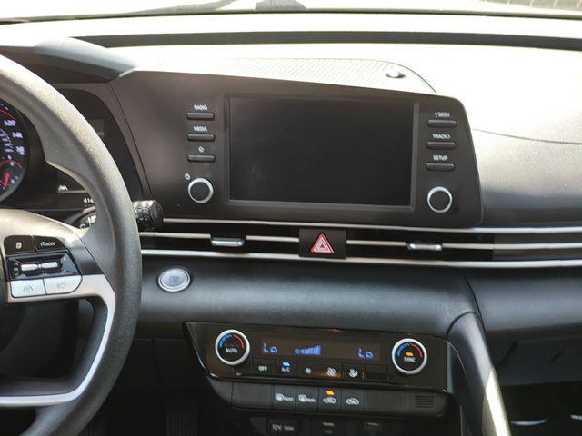 Photo of 2023 Gray Hyundai ELANTRA