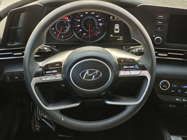 Photo of 2023 Gray Hyundai ELANTRA