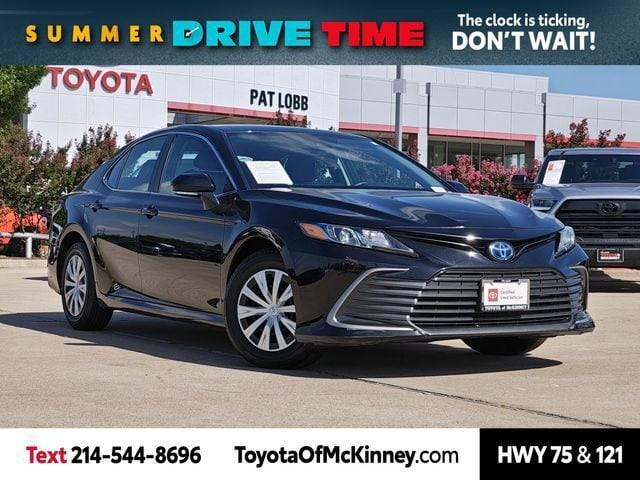 2022 Toyota Camry Hybrid