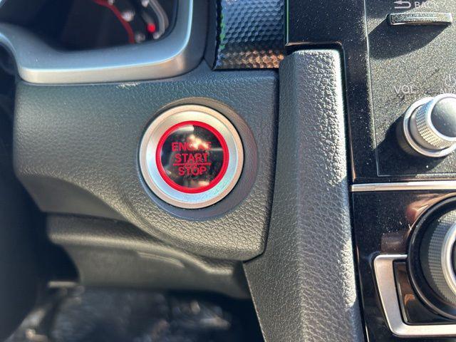 Photo of 2020 Crystal Black Pearl Honda Civic